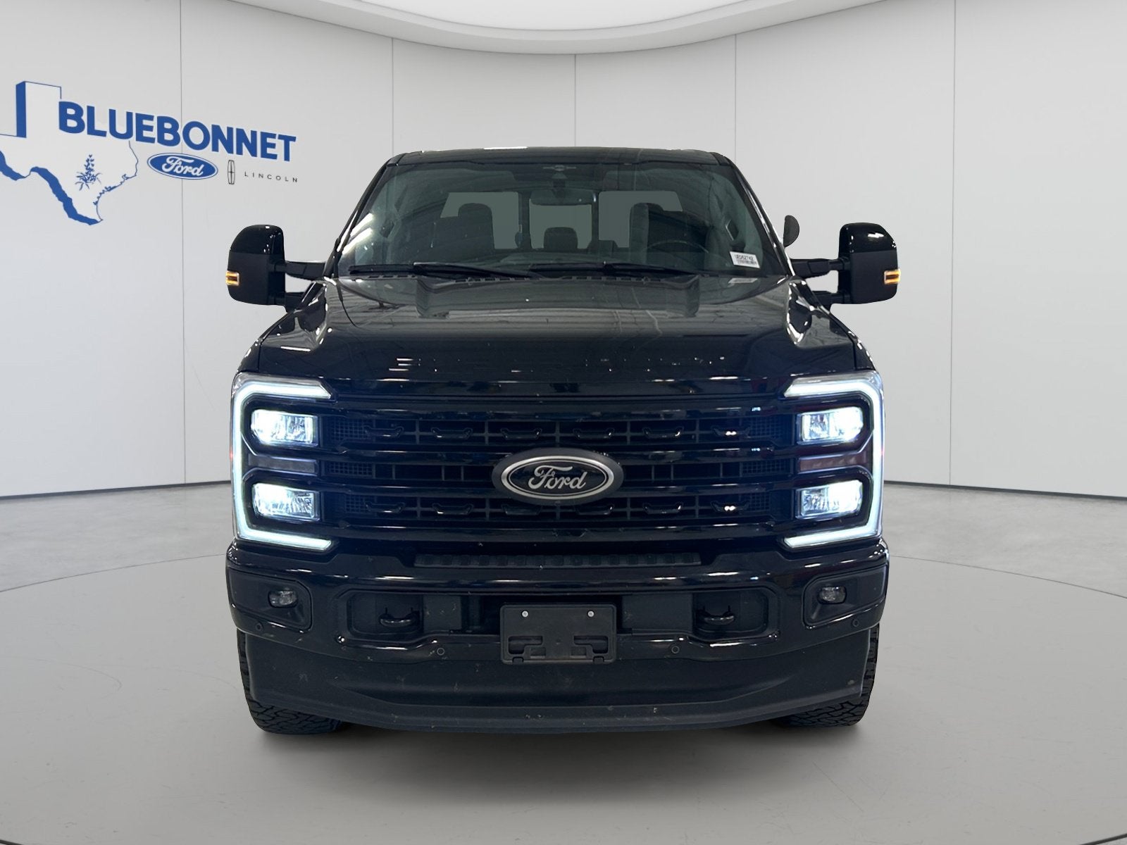 2023 Ford Super Duty F-250 SRW Lariat