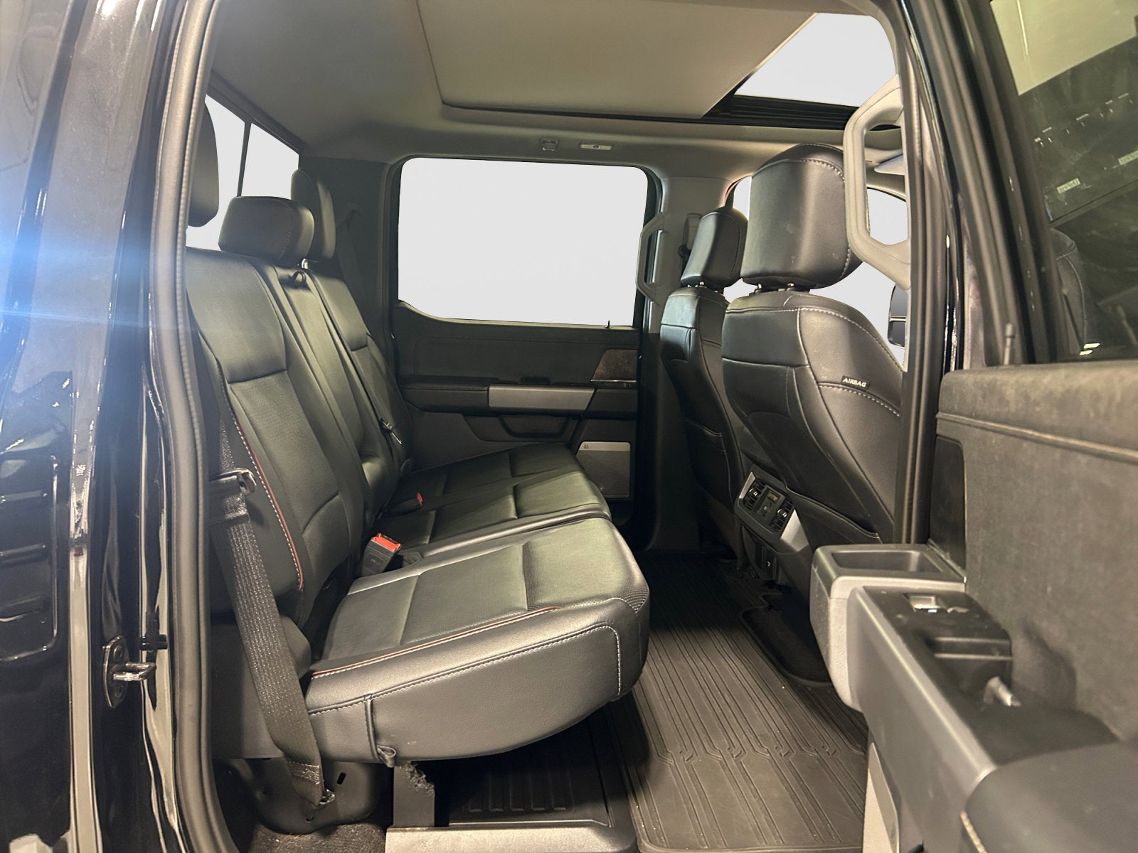 2023 Ford Super Duty F-250 SRW Lariat