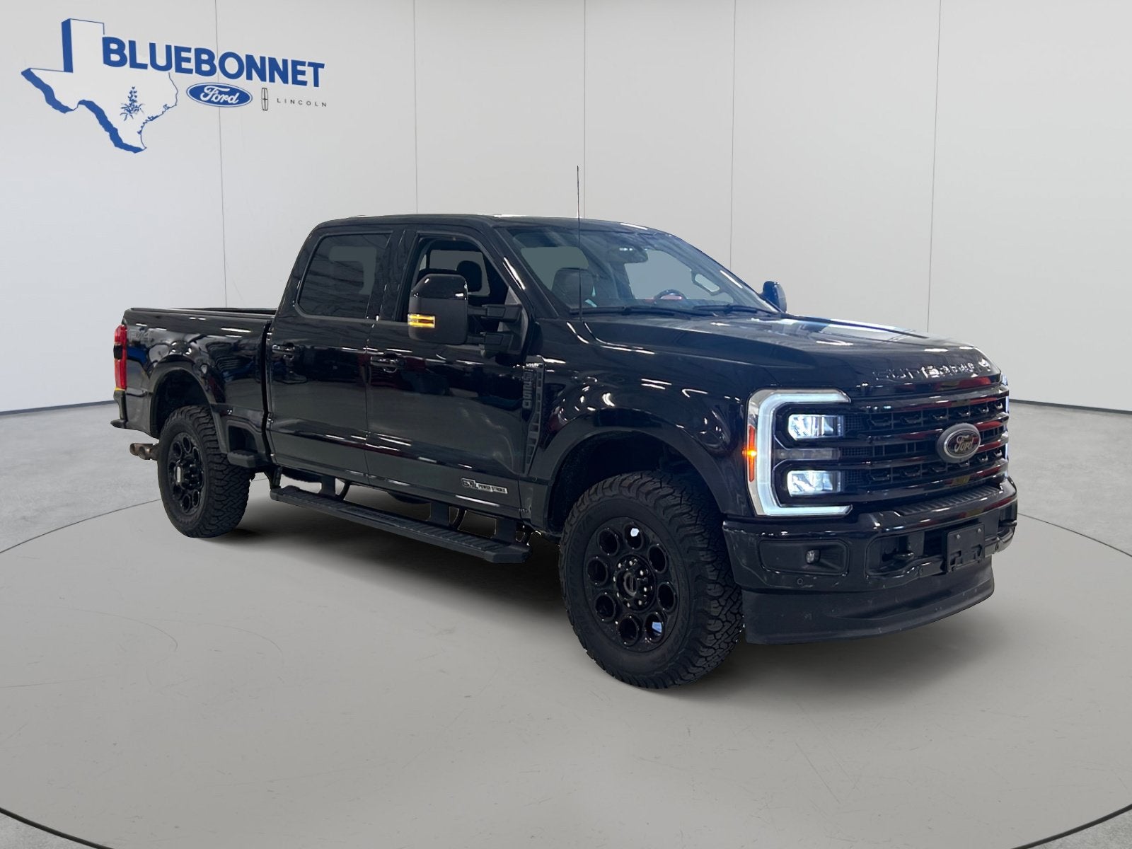 2023 Ford Super Duty F-250 SRW Lariat
