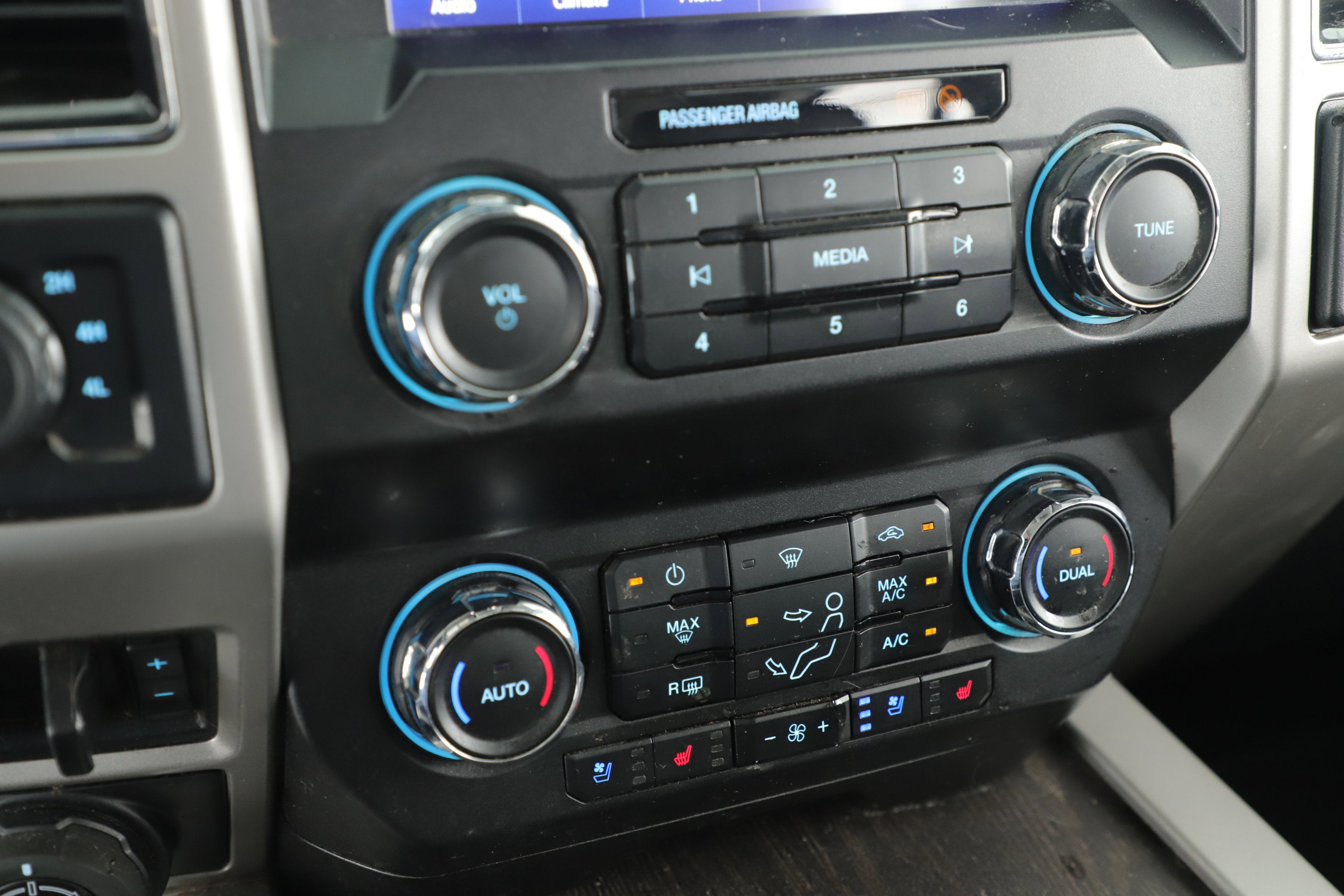 2020 Ford Super Duty F-250 SRW Base