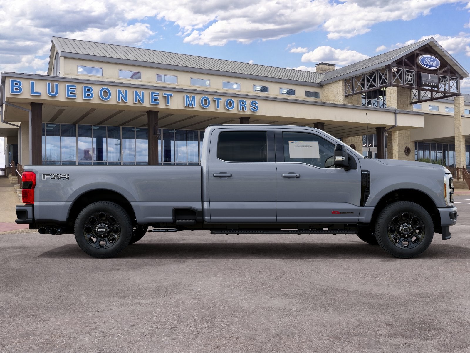 2027 Ford Super Duty F-350 SRW LARIAT