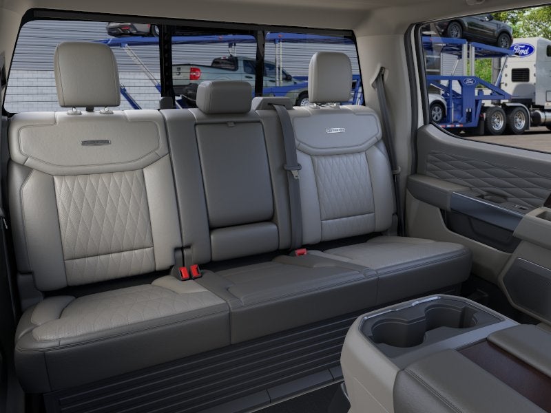 2026 Ford Super Duty F-350 SRW Platinum