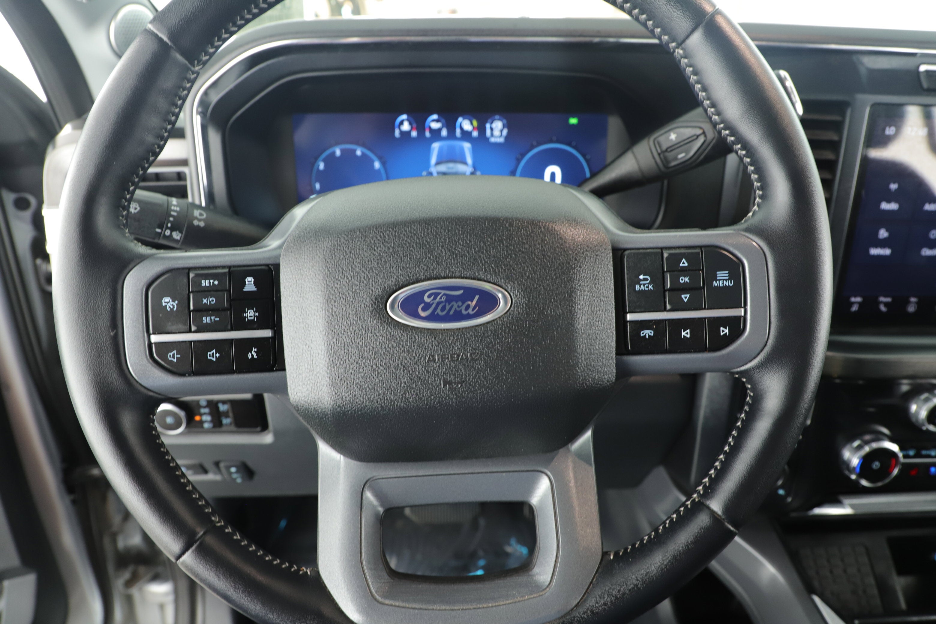 2024 Ford Super Duty F-350 SRW LARIAT