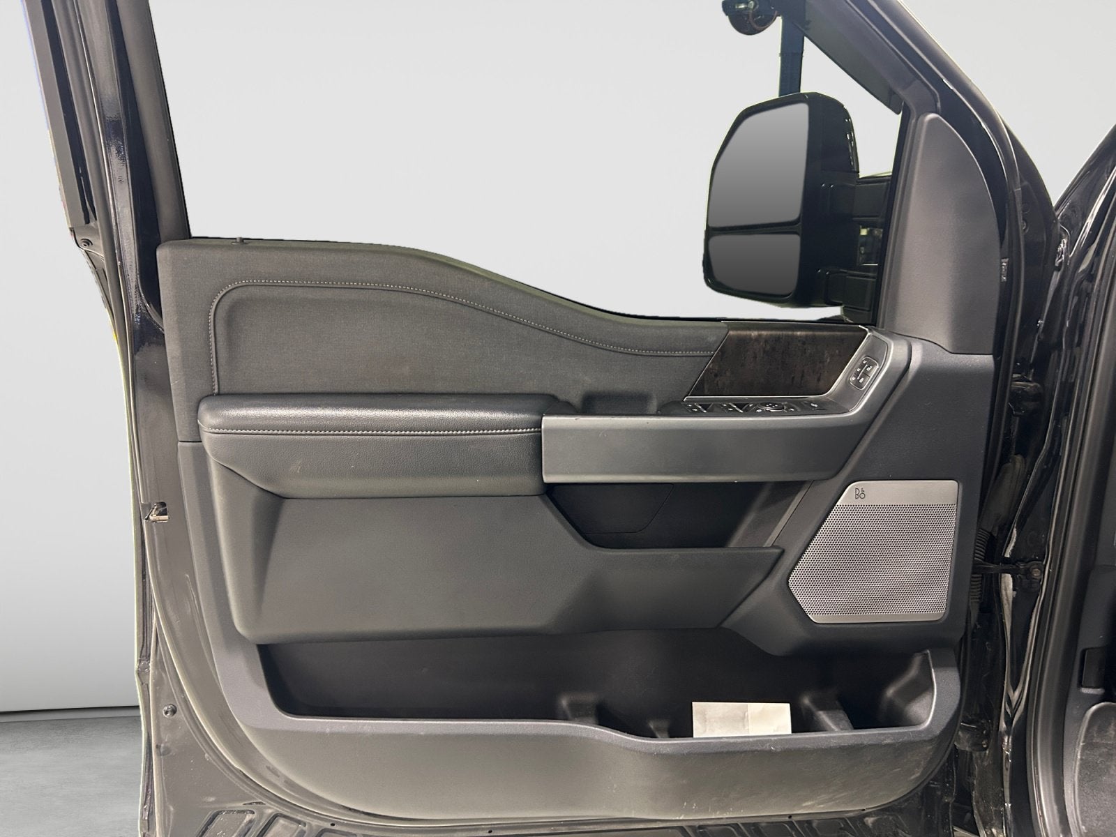 2023 Ford Super Duty F-350 SRW Lariat
