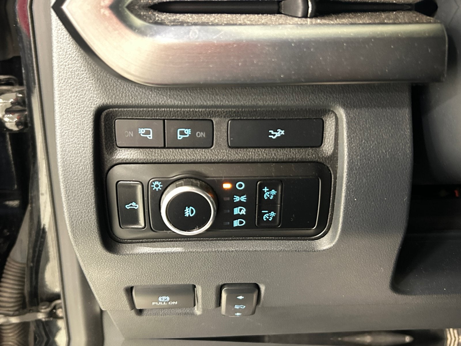 2023 Ford Super Duty F-350 SRW Lariat