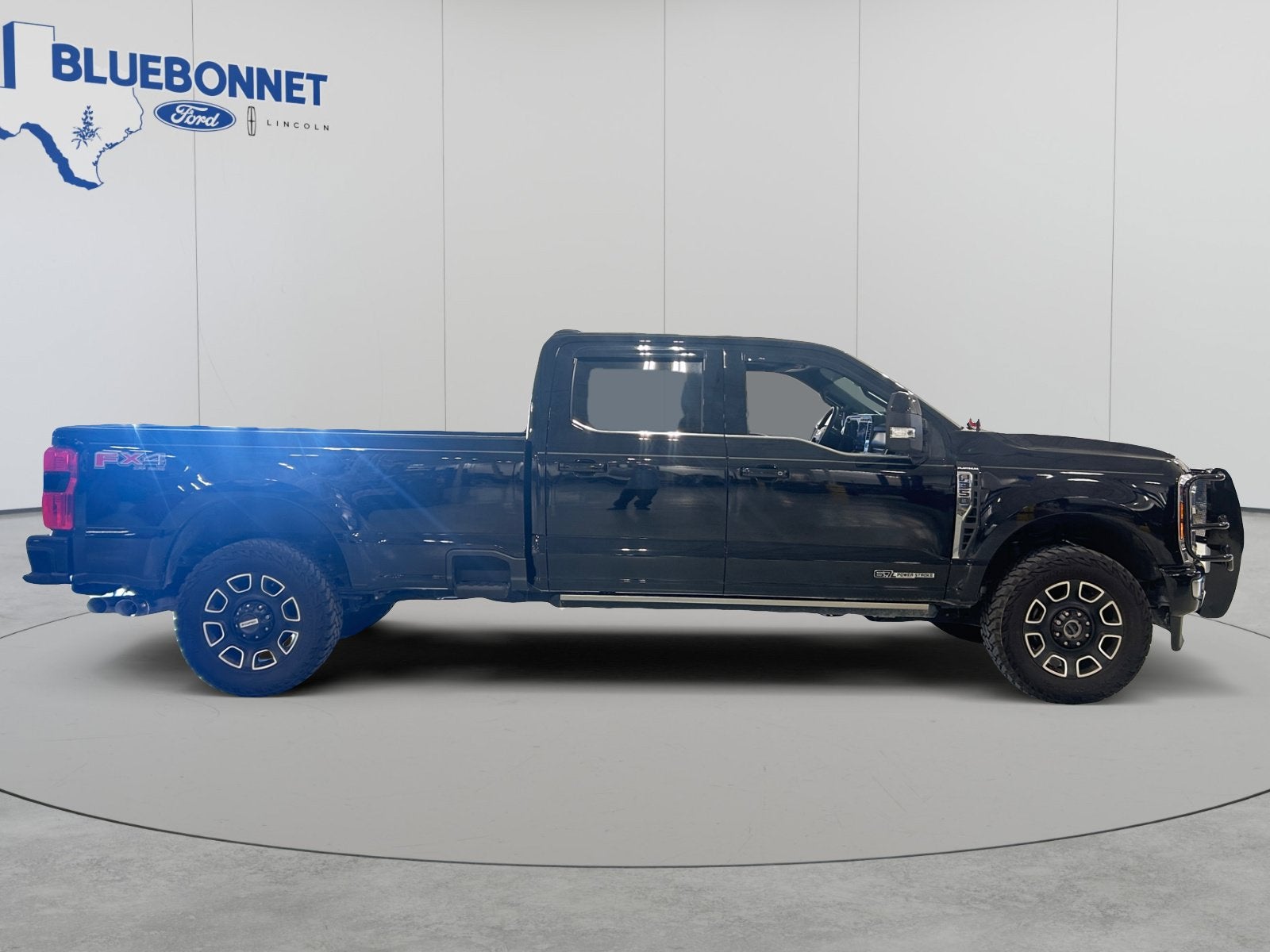 2024 Ford Super Duty F-350 SRW Platinum