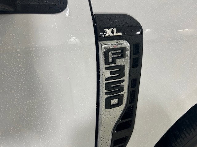 2024 Ford Super Duty F-350 SRW Base