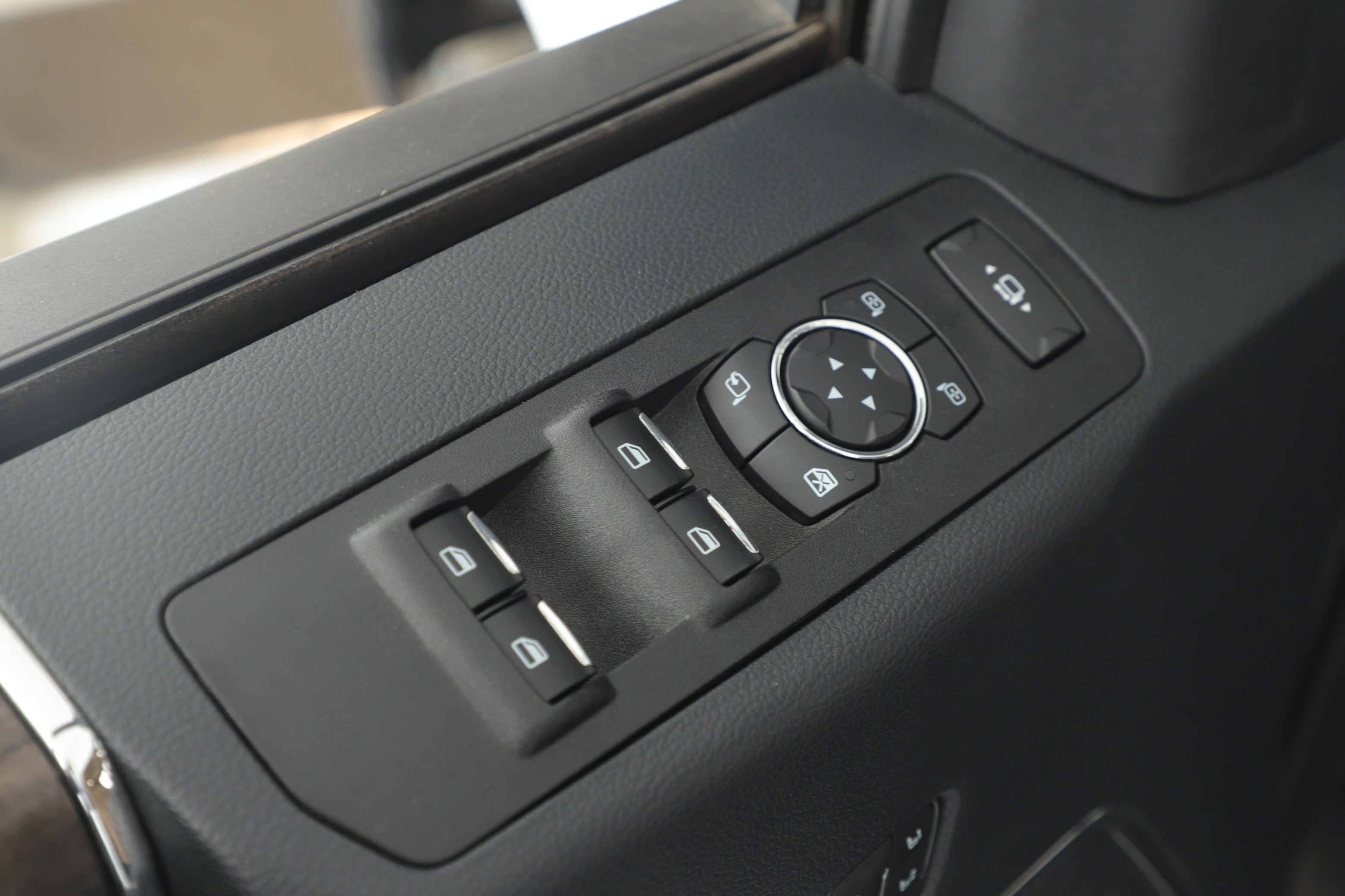 2022 Ford Super Duty F-350 SRW LARIAT