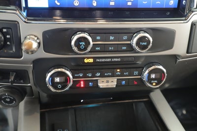 2022 Ford Super Duty F-350 SRW LARIAT