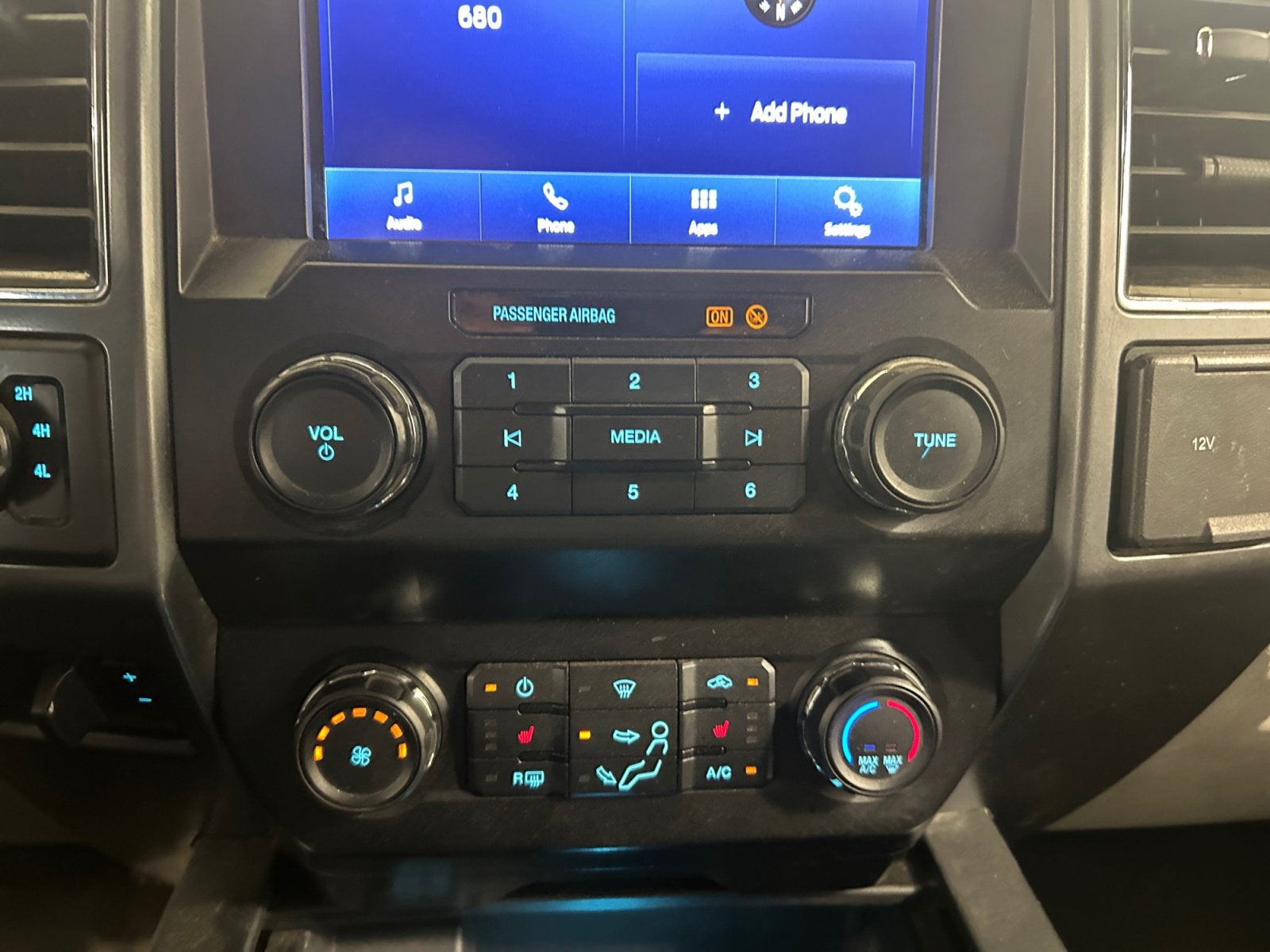 2022 Ford Super Duty F-350 SRW XLT