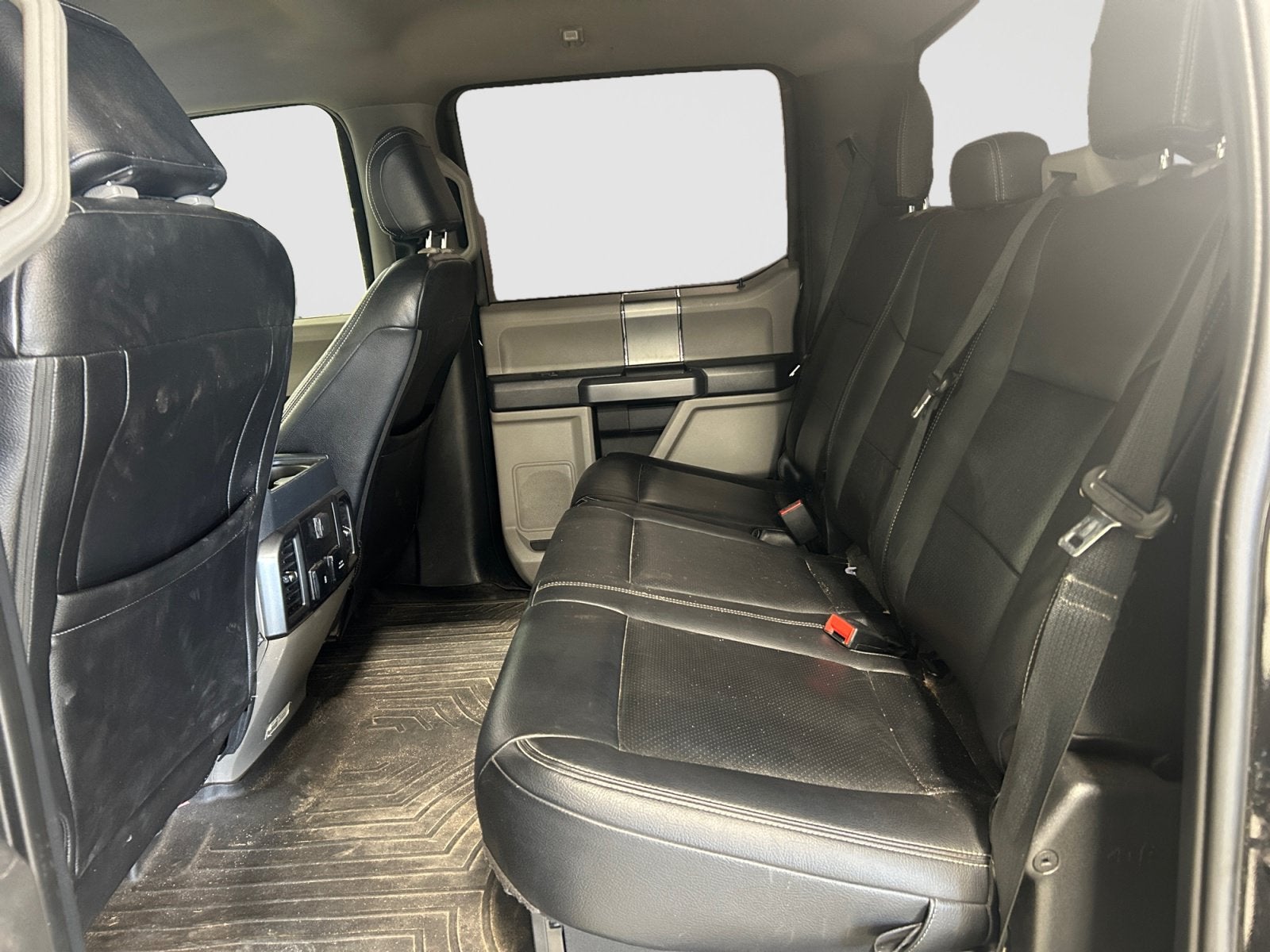 2022 Ford Super Duty F-350 SRW XLT