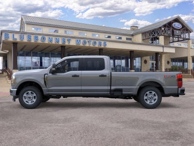 2026 Ford Super Duty F-350 SRW XLT