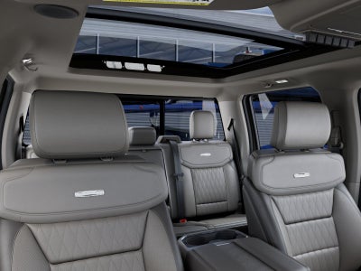 2027 Ford Super Duty F-350 DRW Platinum