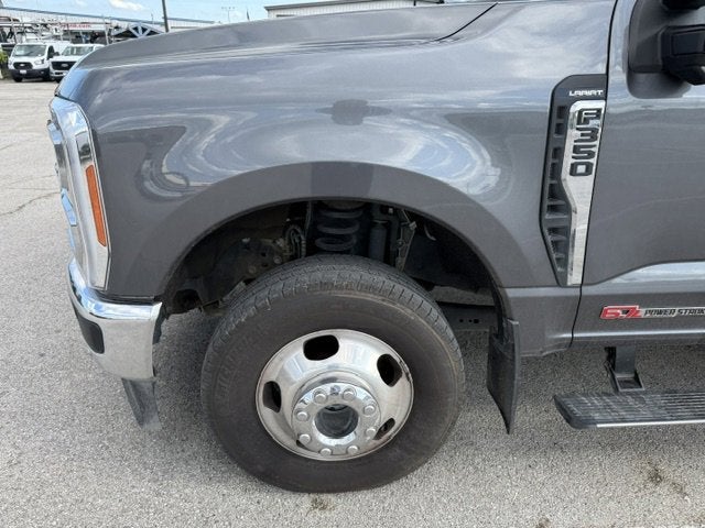 2023 Ford Super Duty F-350 DRW LARIAT