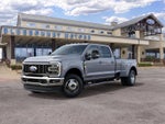 2027 Ford Super Duty F-350 DRW LARIAT