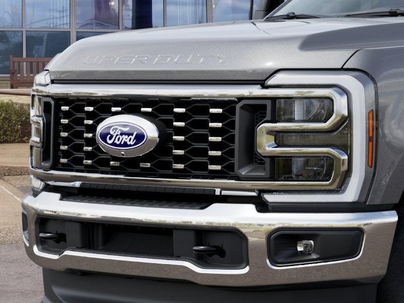 2027 Ford Super Duty F-350 DRW LARIAT