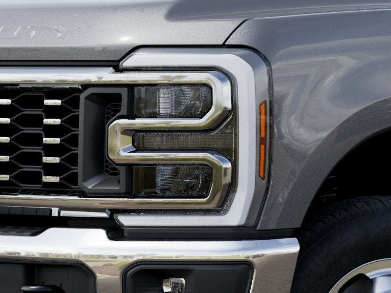 2027 Ford Super Duty F-350 DRW LARIAT