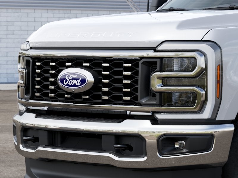 2027 Ford Super Duty F-350 DRW XLT