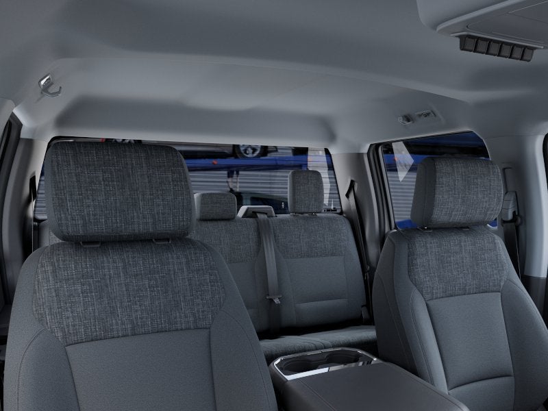 2027 Ford Super Duty F-350 DRW XLT