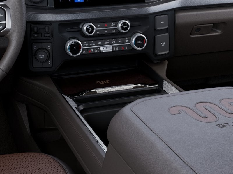 2027 Ford Super Duty F-350 DRW King Ranch