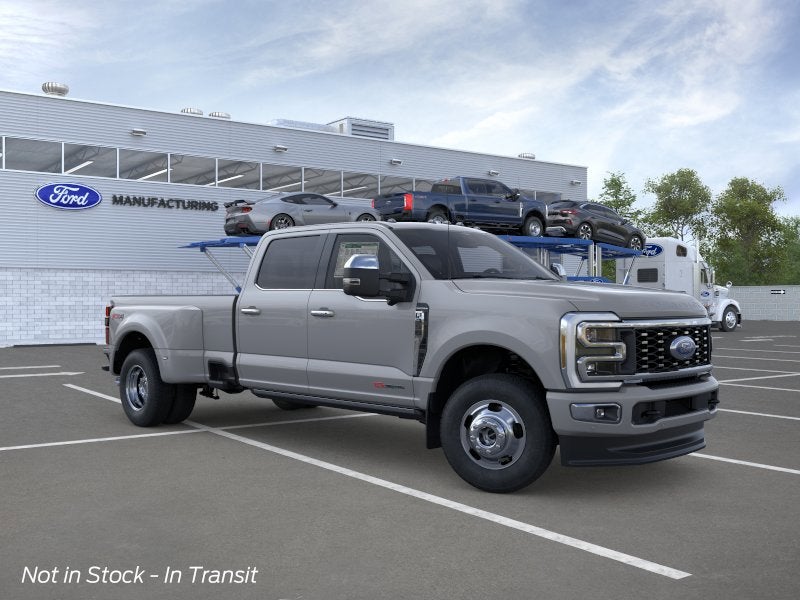 2026 Ford Super Duty F-350 DRW Platinum