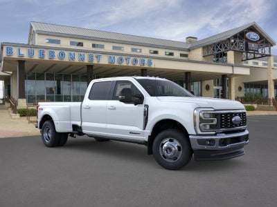 2026 Ford Super Duty F-350 DRW LARIAT