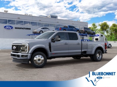 2027 Ford Super Duty F-450 DRW Platinum