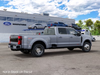 2027 Ford Super Duty F-450 DRW Platinum