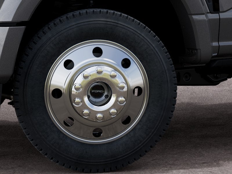 2027 Ford Super Duty F-450 DRW Platinum