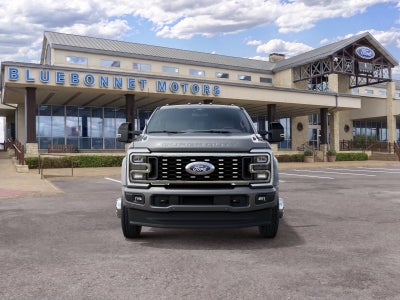 2027 Ford Super Duty F-450 DRW Platinum