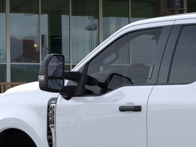 2025 Ford Super Duty F-350 SRW XLT