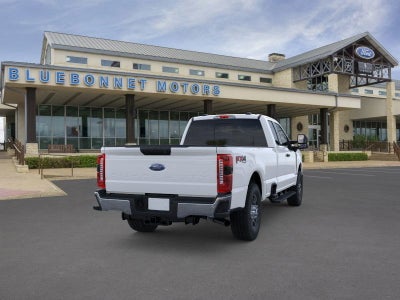 2025 Ford Super Duty F-350 SRW XLT