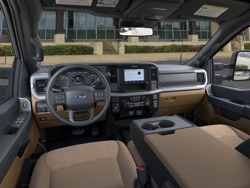 2025 Ford Super Duty F-350 SRW XLT