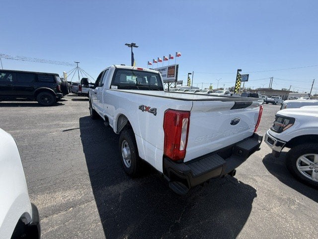 2026 Ford Super Duty F-350 SRW XL