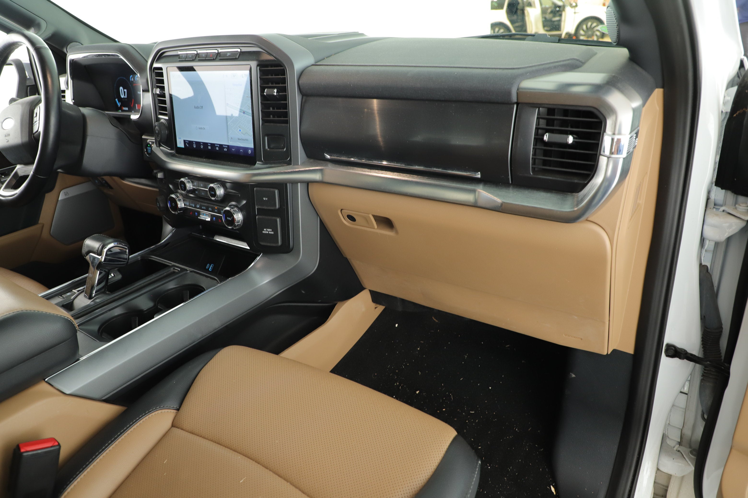 2022 Ford F-150 Base