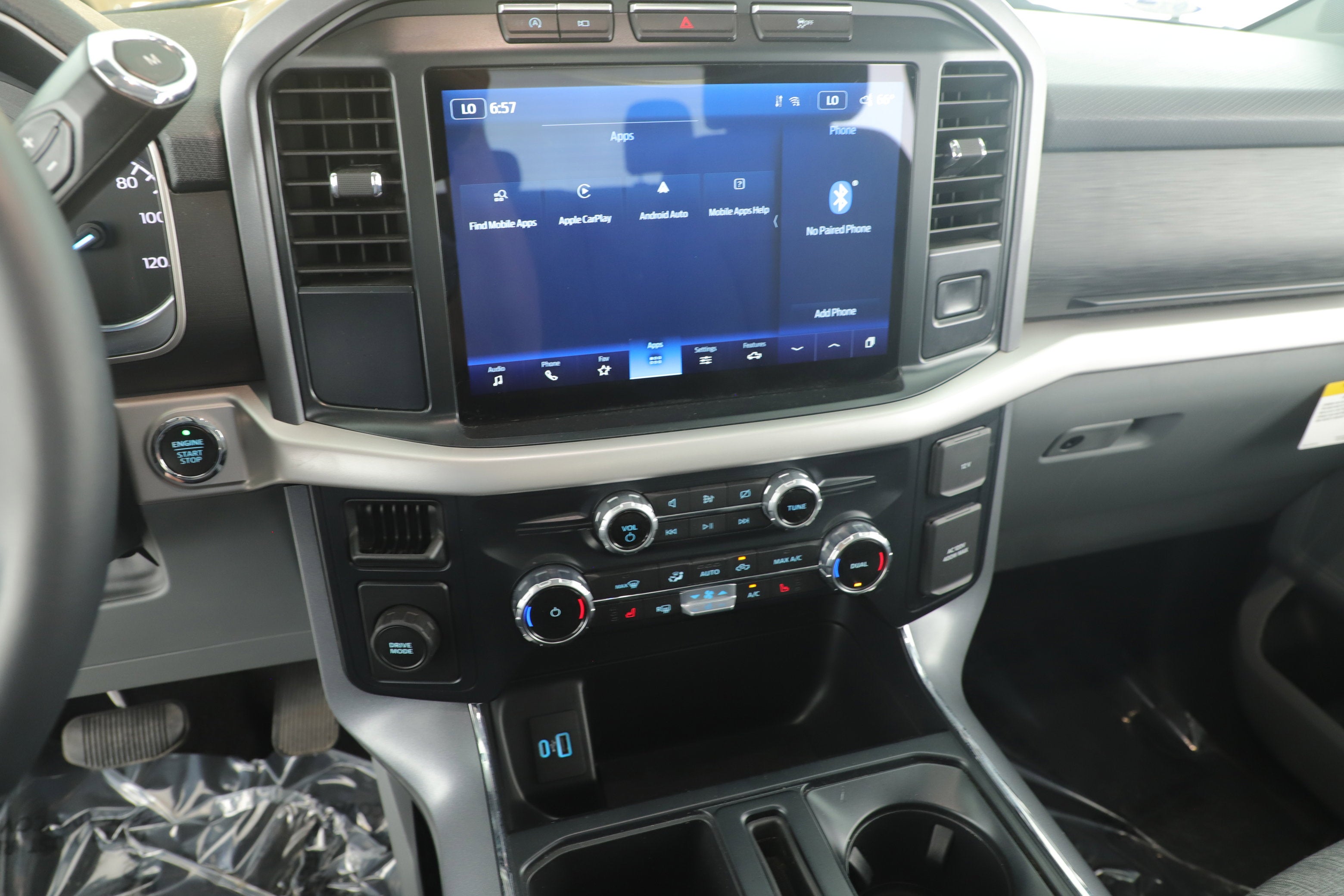 2022 Ford F-150 Base