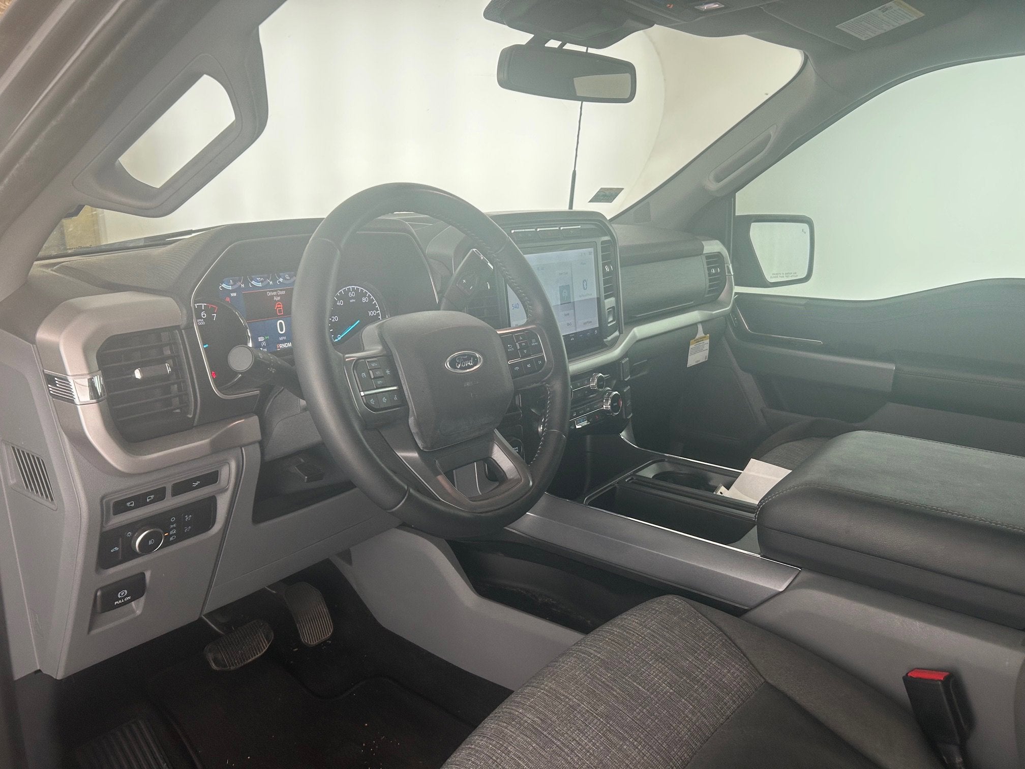 2022 Ford F-150 Base