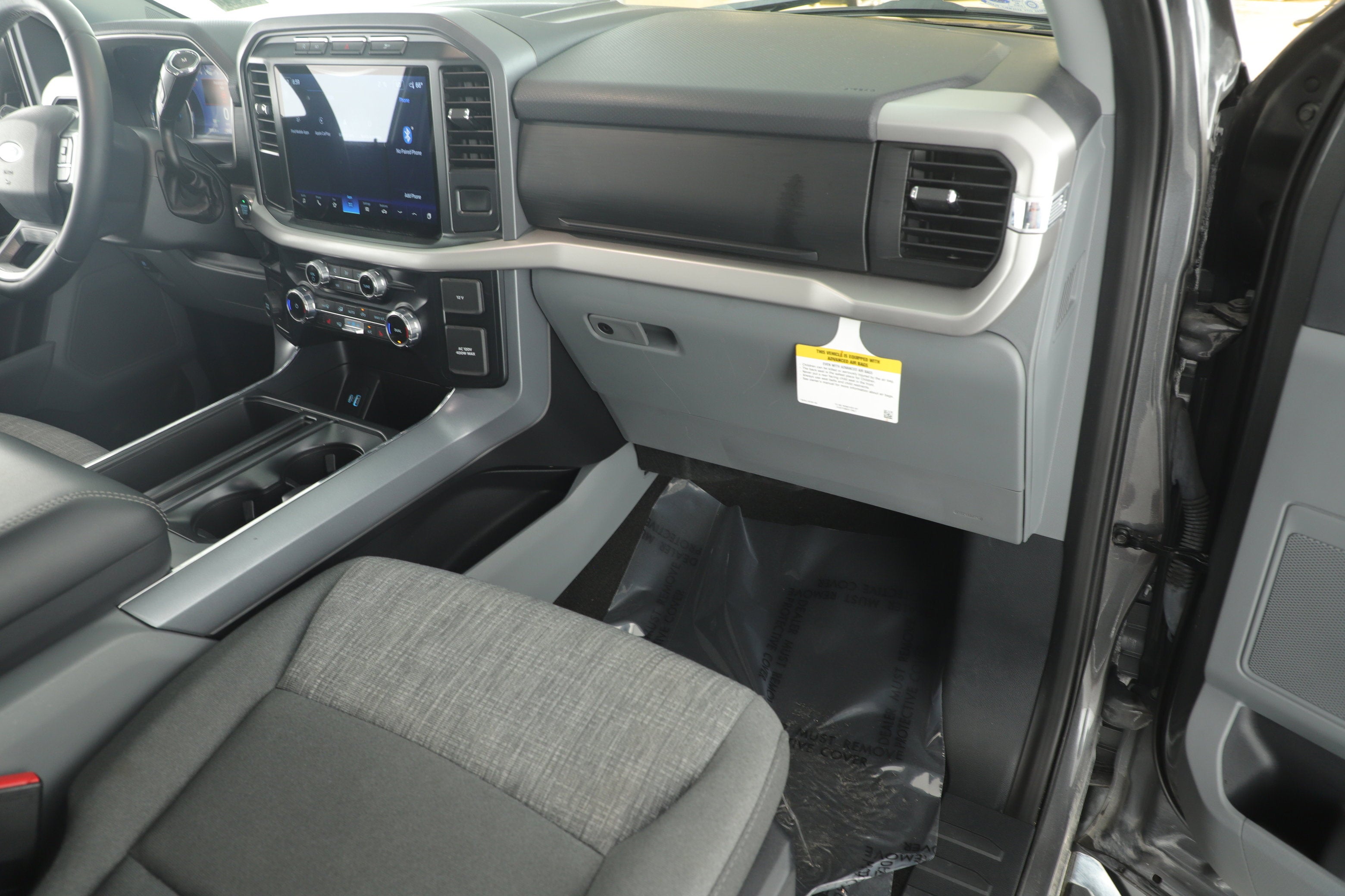 2022 Ford F-150 Base