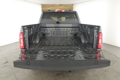 2022 Ford F-150 Base