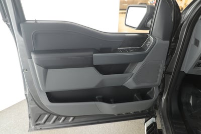 2022 Ford F-150 Base