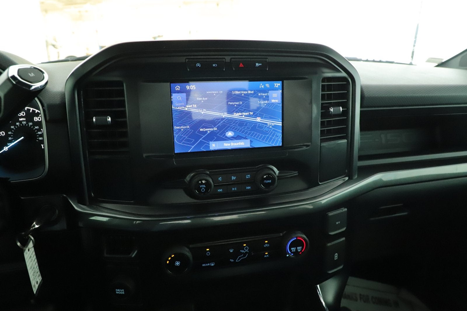 2023 Ford F-150 STX