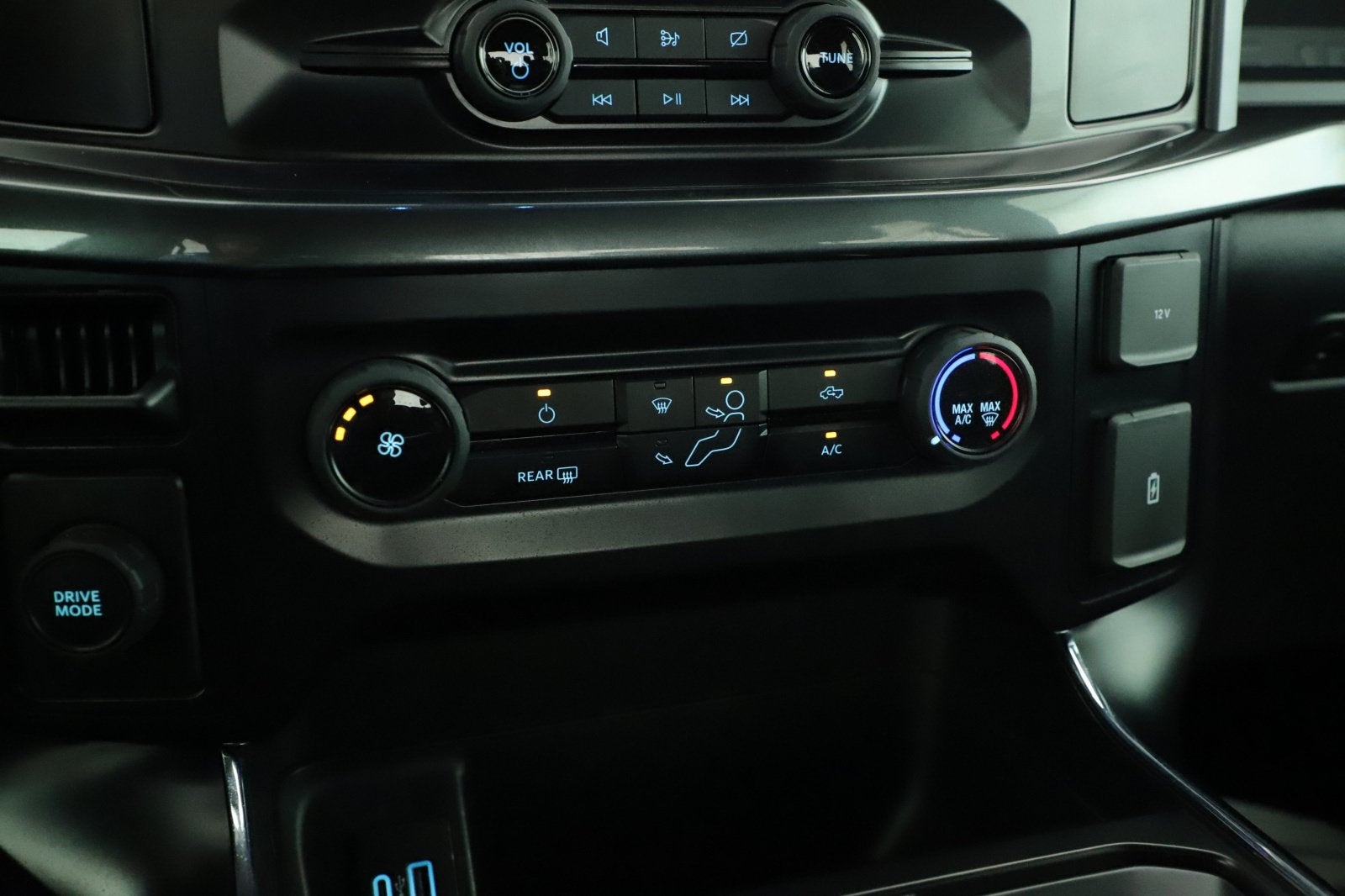 2023 Ford F-150 STX