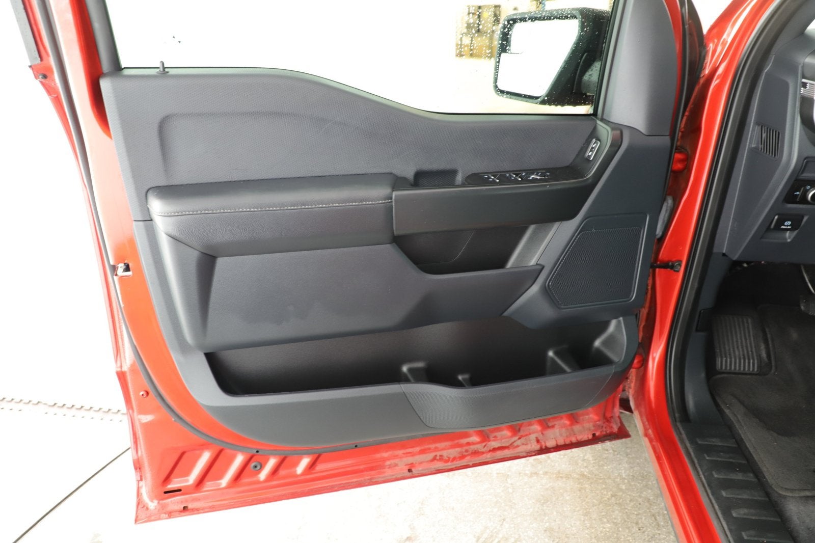 2023 Ford F-150 STX