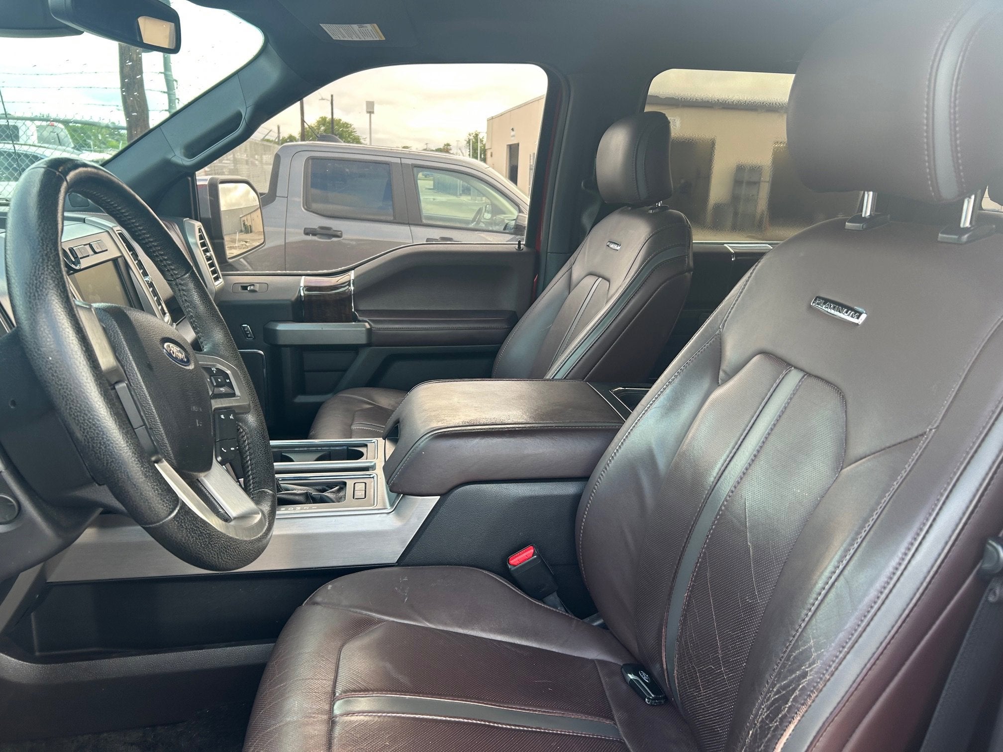 2015 Ford F-150 Platinum