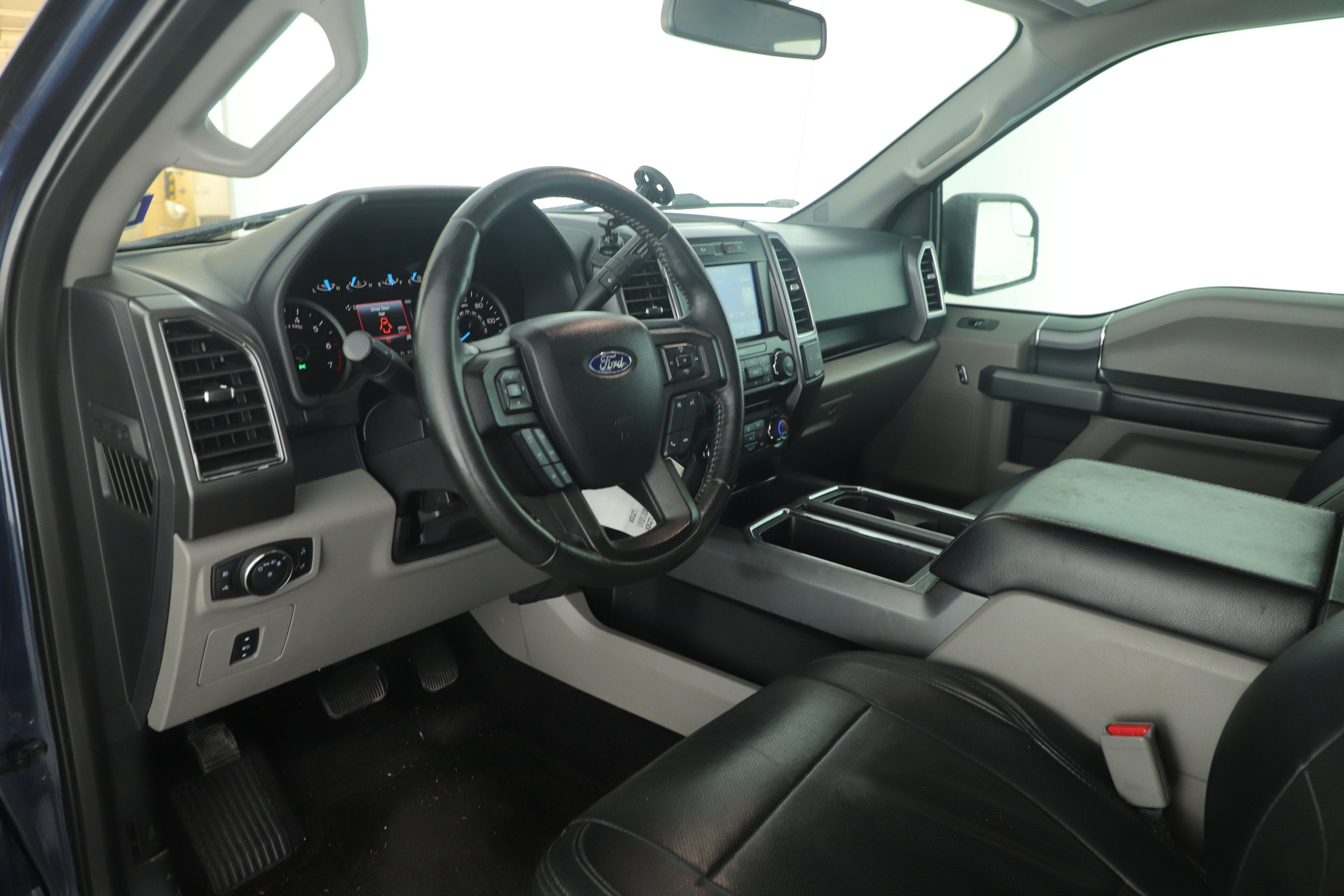 2017 Ford F-150 Base