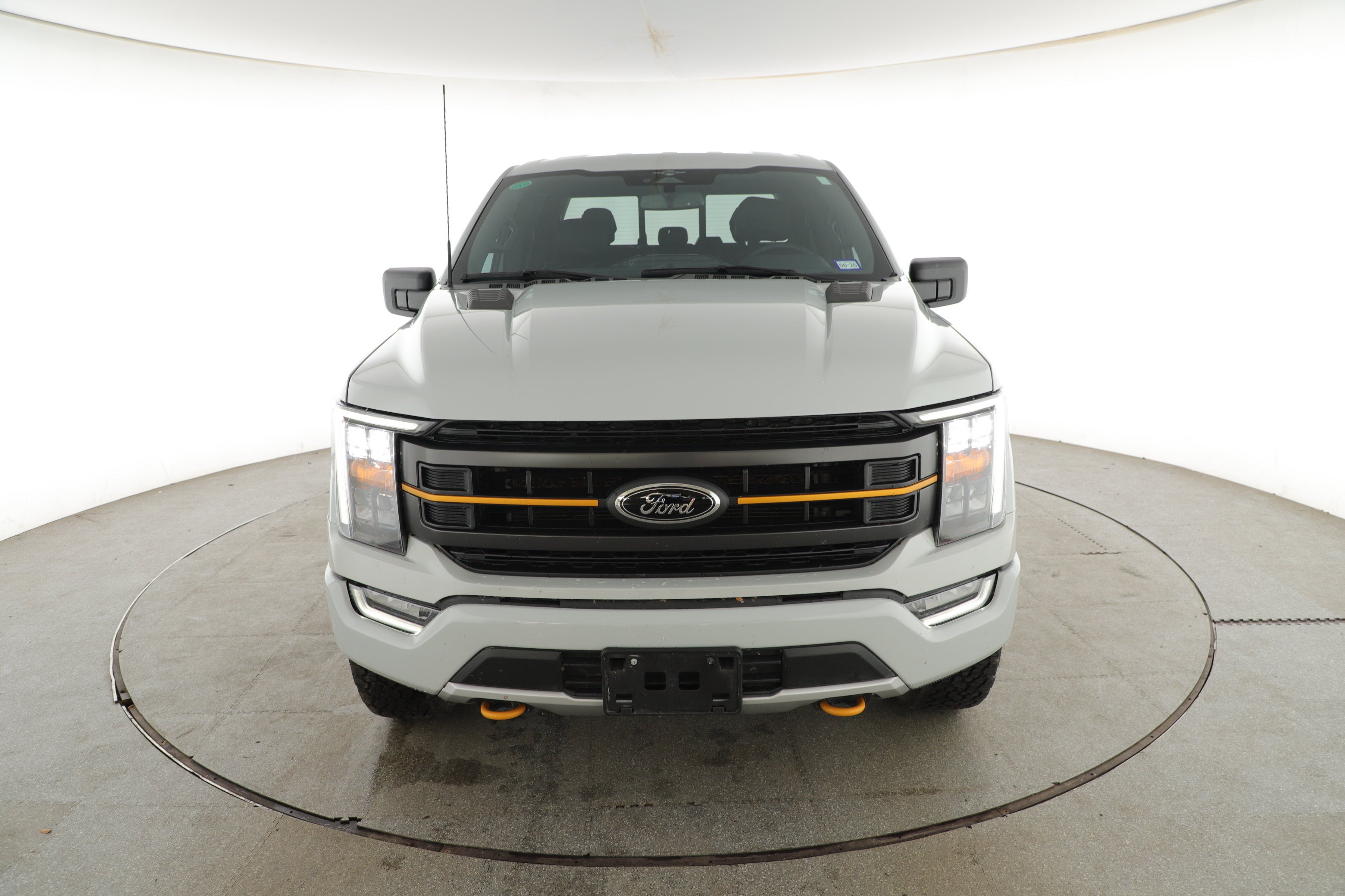 2023 Ford F-150 Base