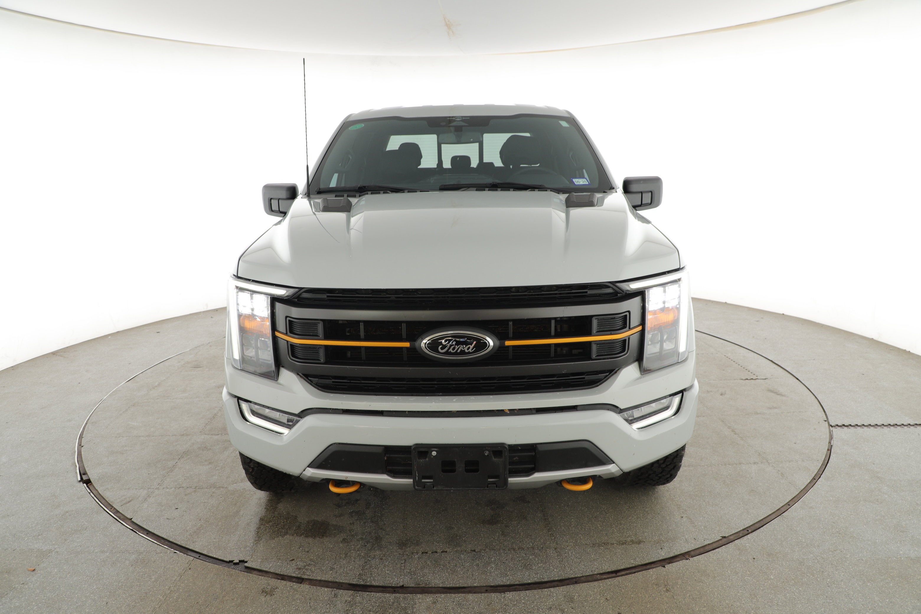 2023 Ford F-150 Base
