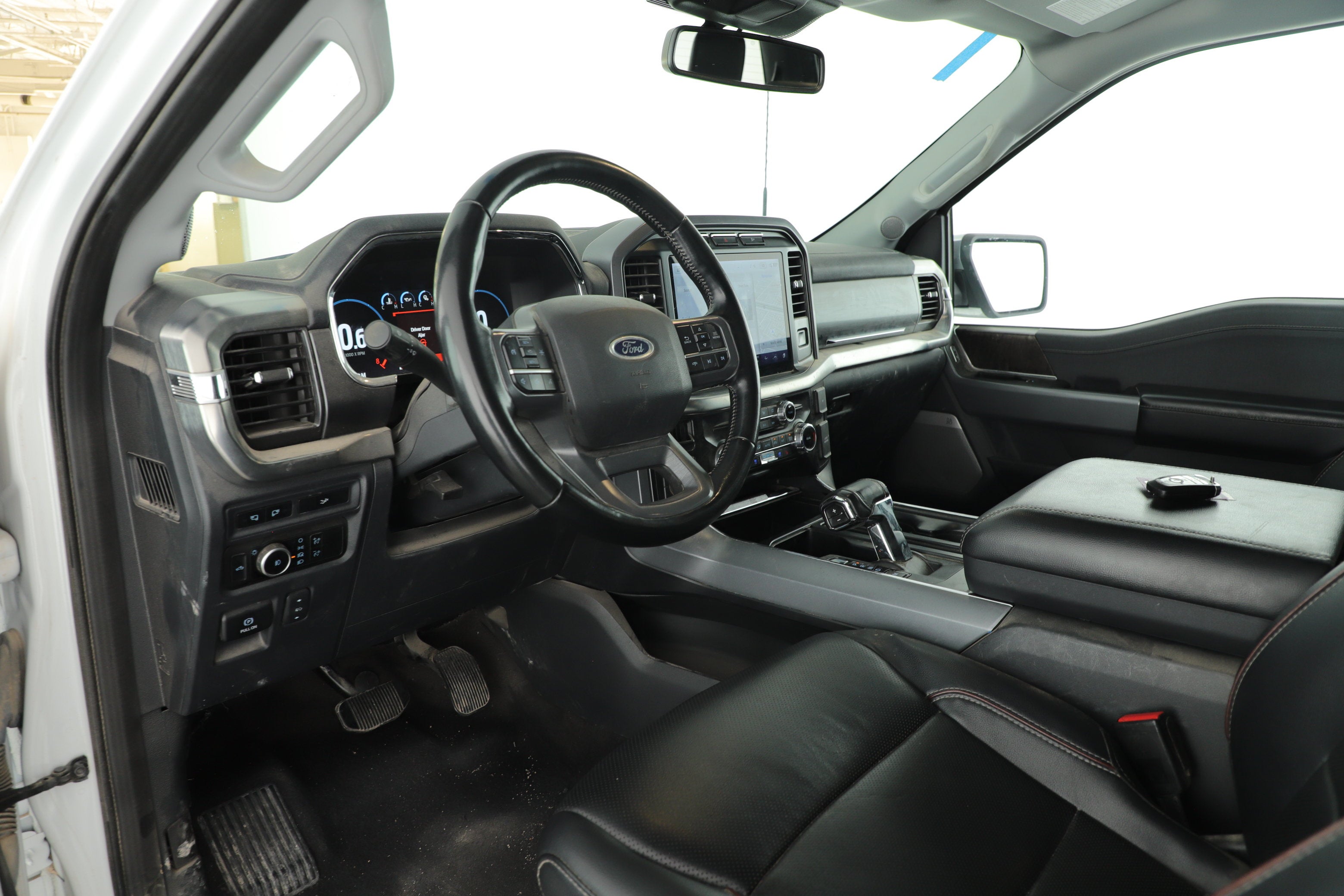 2023 Ford F-150 Base