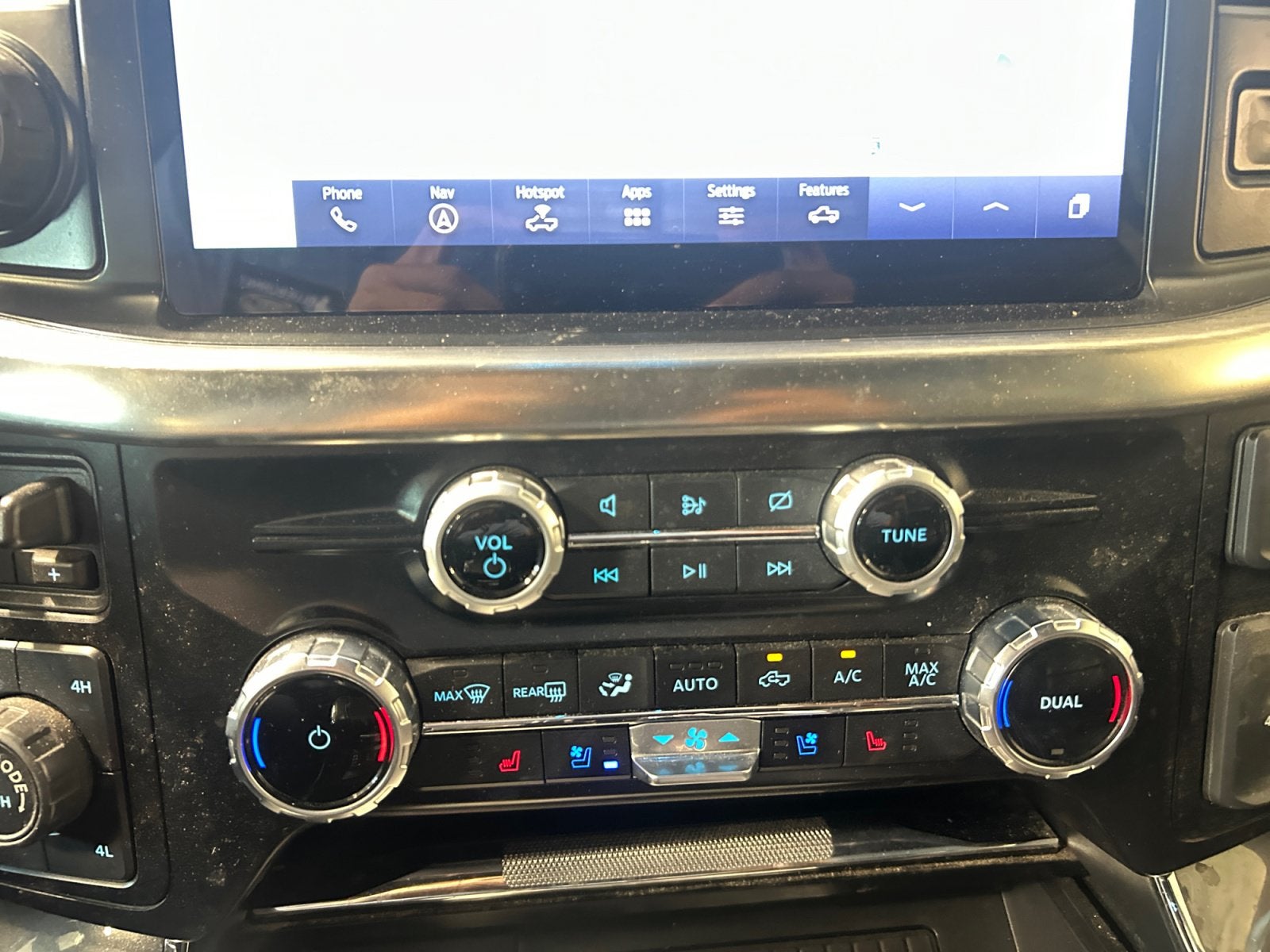 2023 Ford F-150 Base