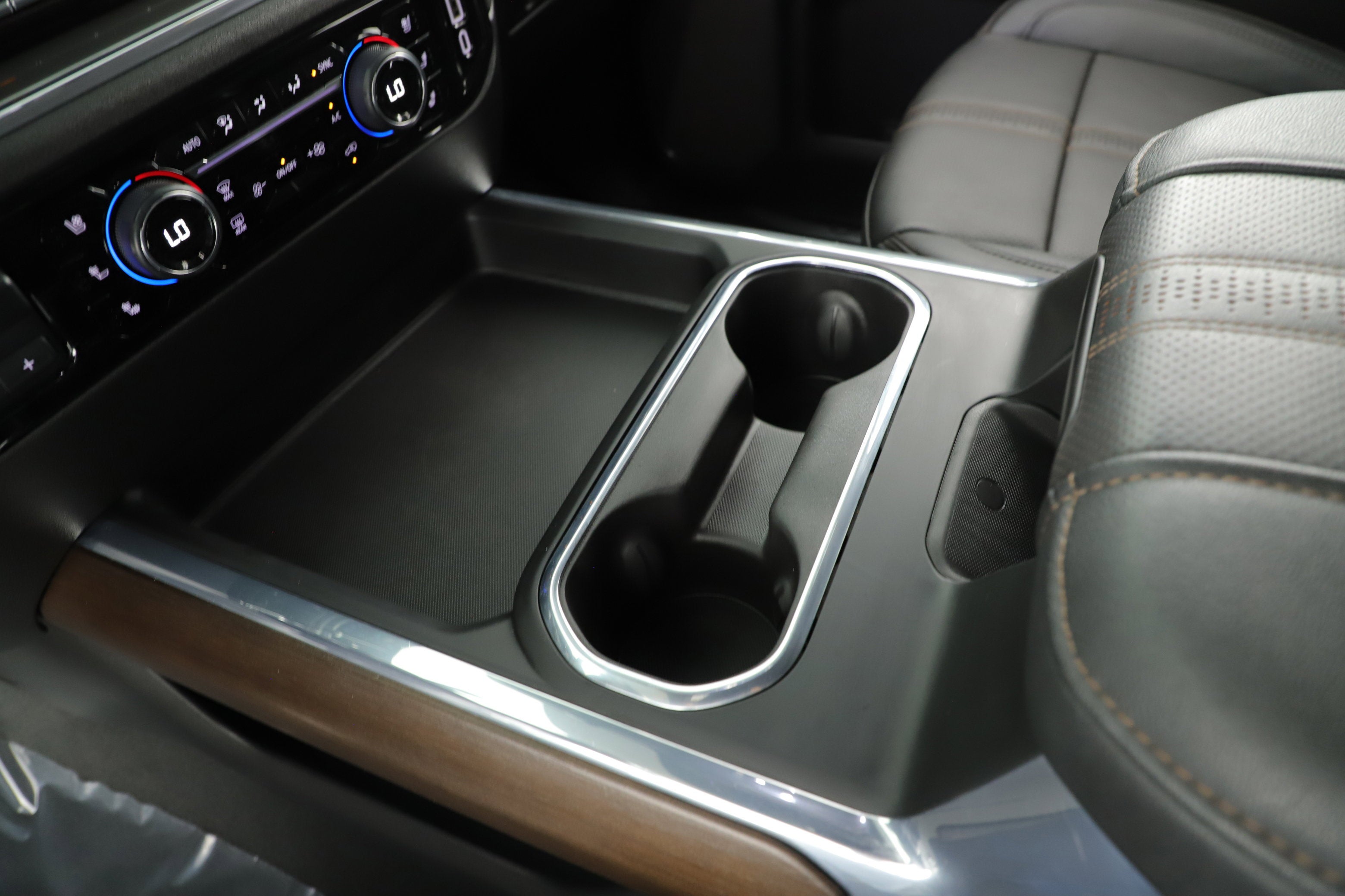 2024 Chevrolet Silverado 3500HD High Country